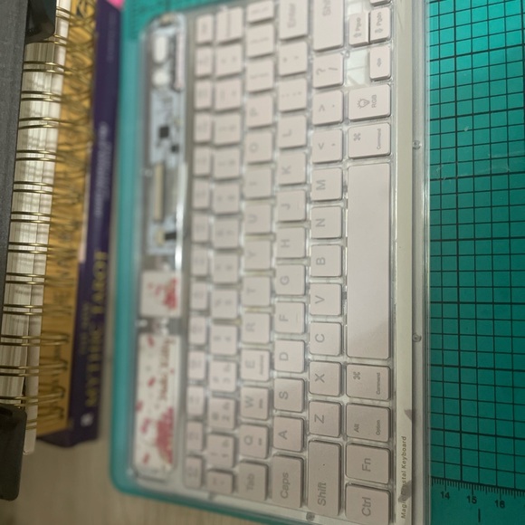 Android 13 Tablet - NWOB - Picture 5 of 5